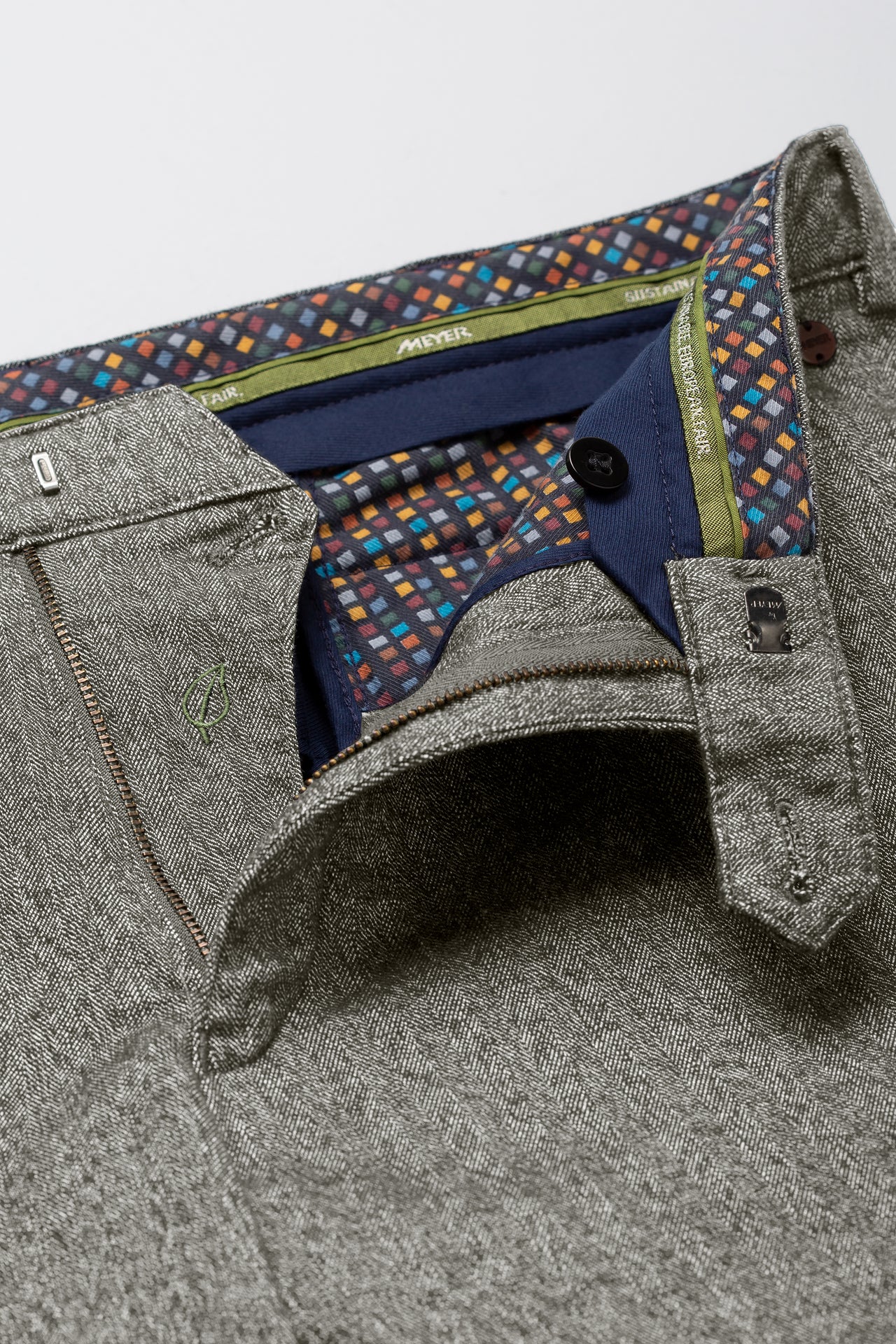 Bonn 1-2030 MICRO PATTERN